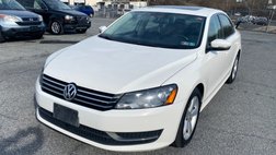 2013 Volkswagen Passat SE PZEV