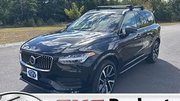 2022 Volvo XC90 T6 Momentum 7-Passenger