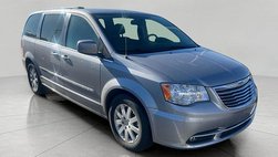 2014 Chrysler Town and Country Touring