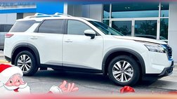 2022 Nissan Pathfinder SL