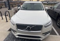 2022 Volvo XC90 Recharge T8 Inscription Expression 6P