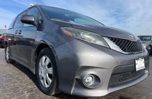 2015 Toyota Sienna SE