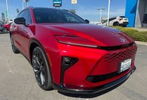 2025 Toyota Crown Signia Limited