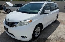 2013 Toyota Sienna XLE