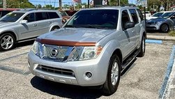 2010 Nissan Pathfinder S FE+