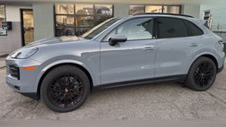 2025 Porsche Cayenne Base