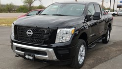 2024 Nissan Titan XD SV
