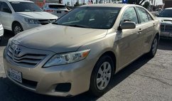 2010 Toyota Camry LE