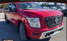 2020 Nissan Titan SV