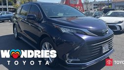 2023 Toyota Sienna XLE 7-Passenger