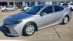 2025 Toyota Camry LE FWD