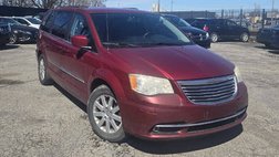 2014 Chrysler Town and Country Touring