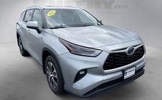 2021 Toyota Highlander Hybrid XLE
