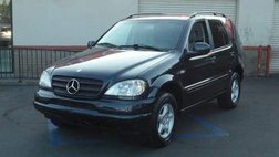 2000 Mercedes-Benz M-Class ML 320