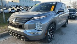 2023 Mitsubishi Outlander SE Special Edition