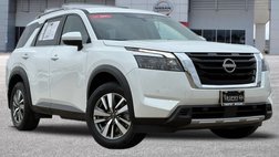 2025 Nissan Pathfinder SL