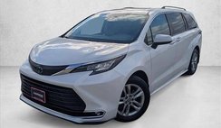 2023 Toyota Sienna XLE 7-Passenger