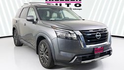 2022 Nissan Pathfinder SL