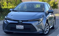 2025 Toyota Corolla Hybrid LE FWD