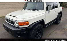 2014 Toyota FJ Cruiser Base