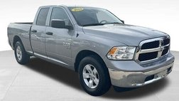 2024 Ram Ram Pickup 1500 Classic SLT
