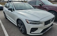 2019 Volvo V60 T6 R-Design