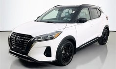 2022 Nissan Kicks SR