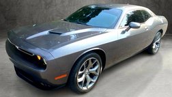 2017 Dodge Challenger SXT Plus