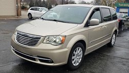 2014 Chrysler Town and Country Touring