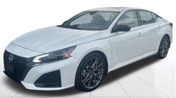 2023 Nissan Altima 2.0 SR