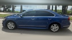 2017 Volkswagen Passat 1.8T R-Line