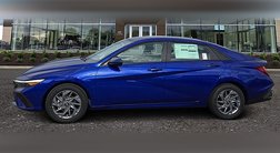 2026 Hyundai Elantra Hybrid 