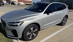 2023 Volvo XC60 Recharge T8 Plus Dark Theme