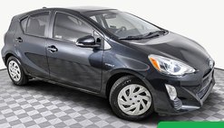 2016 Toyota Prius c Four
