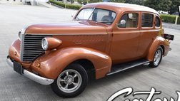 1938 Pontiac Deluxe Touring Sedan