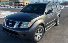 2011 Nissan Pathfinder Silver Edition