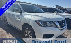 2020 Nissan Pathfinder SV