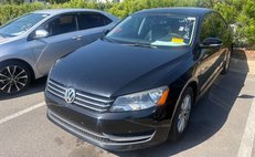 2015 Volkswagen Passat 1.8T Wolfsburg Edition