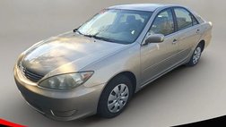 2005 Toyota Camry LE
