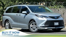 2023 Toyota Sienna XLE