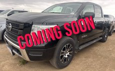 2022 Nissan Titan SV