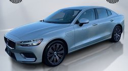 2022 Volvo S60 Recharge T8 Inscription
