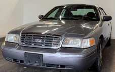 2006 Ford Crown Victoria Base