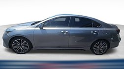 2022 Kia Forte GT