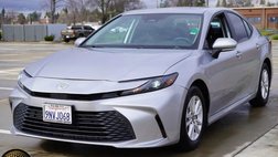 2025 Toyota Camry LE