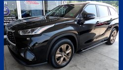 2023 Toyota Highlander Hybrid Bronze Edition