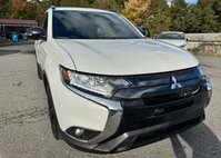 2020 Mitsubishi Outlander LE