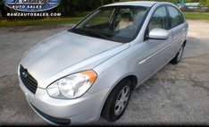 2011 Hyundai Accent GLS