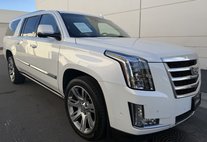2017 Cadillac Escalade ESV Premium Luxury