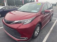 2022 Toyota Sienna XLE